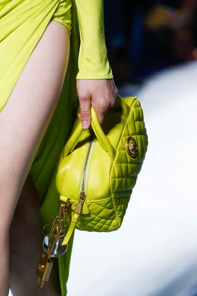 Look 96